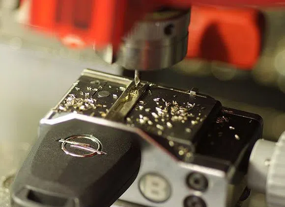 Universal Locksmith Store Geneva, IL 630-296-5750 - 11-Key-Cutting